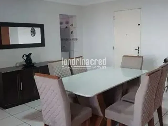 Apartamento 2 quartos e 1 banheiro, à venda, no bairro Chácara Manella em Cambé