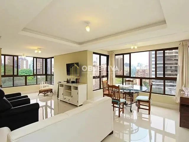Apartamento 3 quartos e 2 banheiros, à venda, no bairro Boa Vista em Porto Alegre