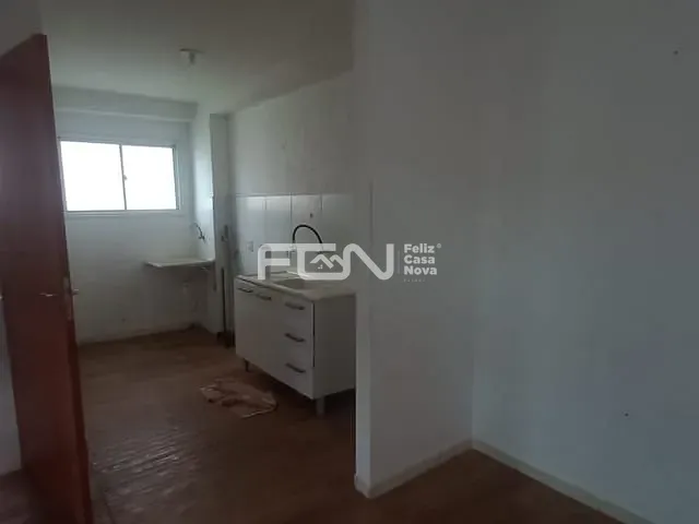 Apartamento 2 quartos e 1 banheiro, à venda ou para alugar, no bairro Lama Preta em Camaçari