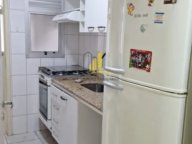 Apartamento 2 quartos e 1 banheiro, à venda ou para alugar, no bairro Jardim Maringá em São Paulo