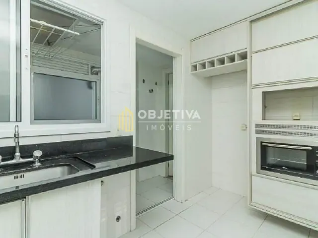 Apartamento 3 quartos e 3 banheiros, à venda, no bairro Jardim Europa em Porto Alegre