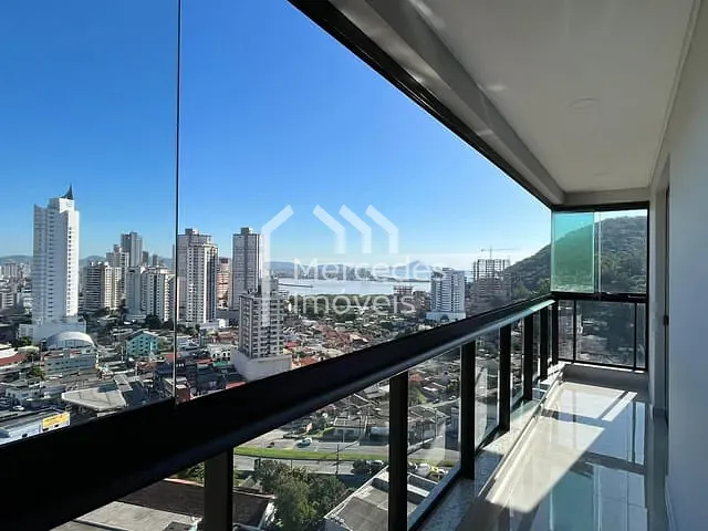 Apartamento com 159m² 2 quartos e 3 banheiros, à venda, no bairro Fazenda em Itajaí