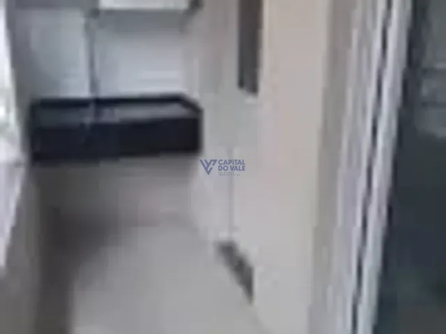Apartamento 2 quartos e 1 banheiro, à venda, no bairro Jardim Oriente em São José dos Campos
