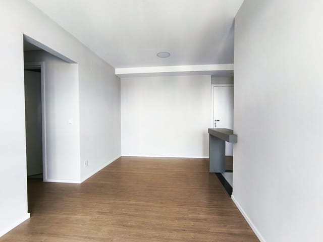 Apartamento 3 quartos e 2 banheiros, à venda, no bairro Jardim Presidente em Londrina