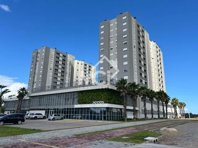 Apartamento 3 quartos e 2 banheiros, à venda, no bairro Areal em Pelotas