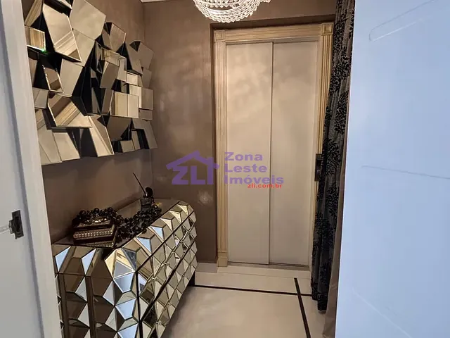 Apartamento com 238m² 3 quartos e 6 banheiros, à venda, no bairro Cidade Mãe do Céu em São Paulo