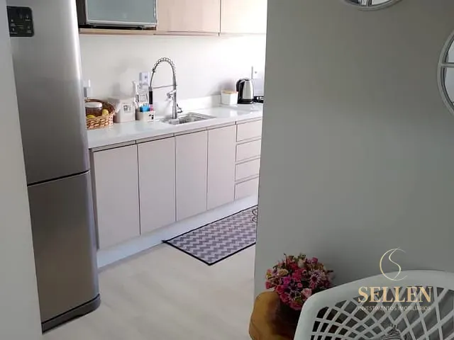 Apartamento com 111m² 2 quartos e 2 banheiros, à venda, no bairro Centro em Balneário Camboriú