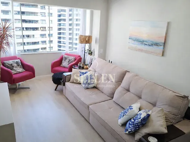 Apartamento com 111m² 2 quartos e 2 banheiros, à venda, no bairro Centro em Balneário Camboriú