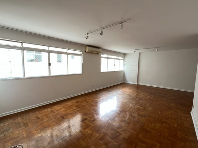 Apartamento com 155m² 3 quartos e 3 banheiros, à venda, no bairro Itaim Bibi em São Paulo