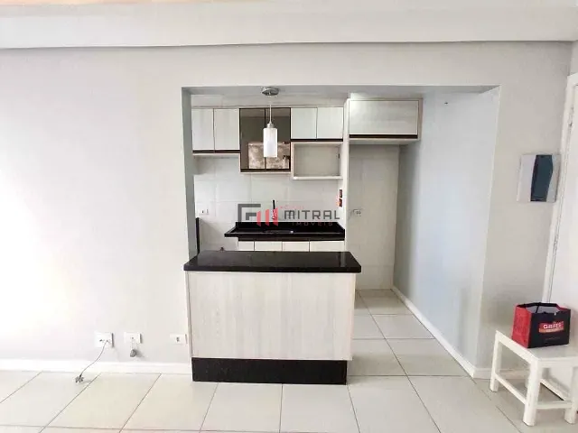 Apartamento 2 quartos e 2 banheiros, à venda, no bairro Conjunto Habitacional Santiago II em Londrina