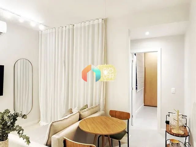 Apartamento com 60m² 2 quartos e 2 banheiros, à venda, no bairro Ipanema em Rio de Janeiro