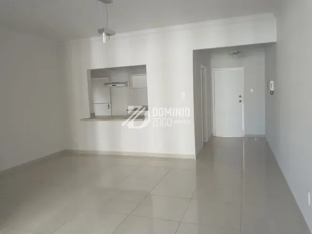 Apartamento 3 quartos e 1 banheiro, para alugar, no bairro Centro em Uberaba