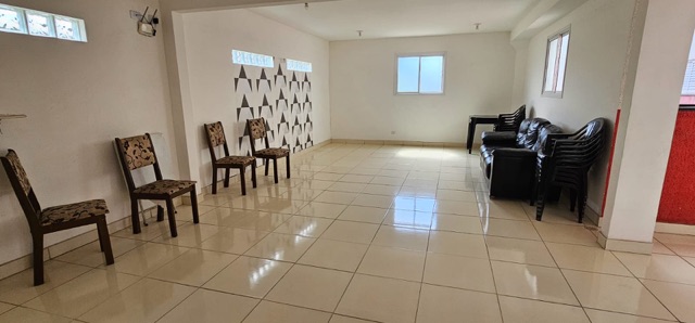 Apartamento 2 quartos e 1 banheiro, à venda, no bairro Jardim Eloyna em Pindamonhangaba