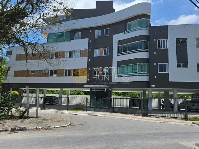 Apartamento com 92m² 2 quartos e 2 banheiros, à venda, no bairro Jurerê em Florianópolis