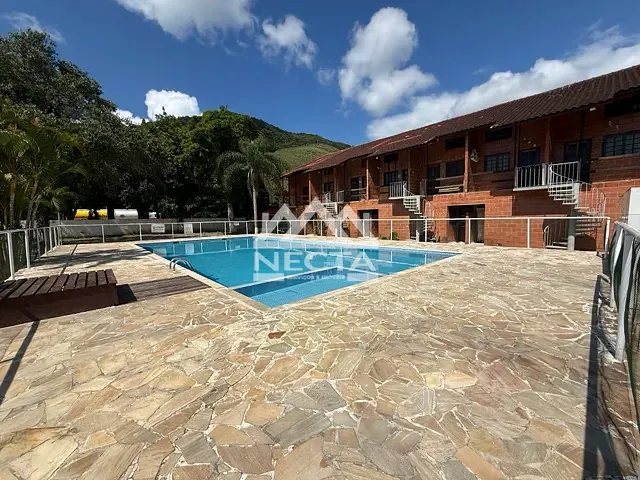 Kitnet com 33m² 1 quarto e 1 banheiro, à venda, no bairro Maranduba em Ubatuba