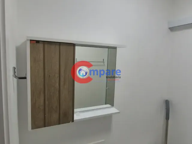 Apartamento 2 quartos e 1 banheiro, para alugar, no bairro VILA AUGUSTA em Guarulhos