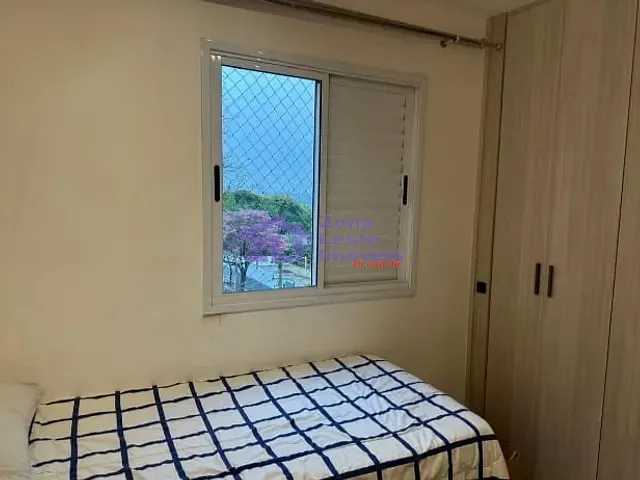 Apartamento 2 quartos e 2 banheiros, à venda, no bairro Parque São Jorge em São Paulo