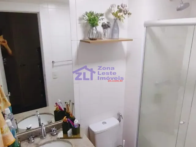 Apartamento 2 quartos e 2 banheiros, à venda, no bairro Parque São Jorge em São Paulo