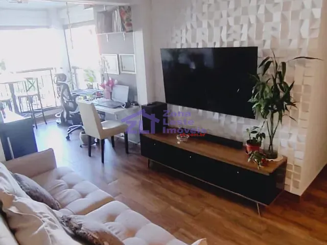 Apartamento 2 quartos e 2 banheiros, à venda, no bairro Parque São Jorge em São Paulo