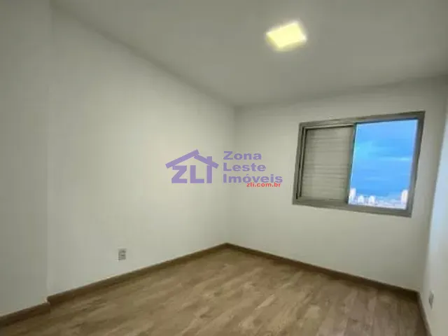 Apartamento 2 quartos e 1 banheiro, à venda, no bairro Vila Carrão em São Paulo