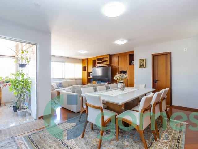 Apartamento 3 quartos e 6 banheiros, à venda, no bairro Centro em Curitiba