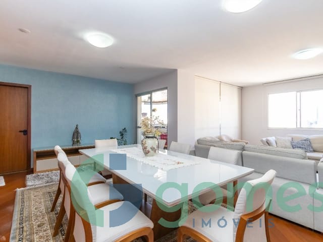 Apartamento 3 quartos e 6 banheiros, à venda, no bairro Centro em Curitiba
