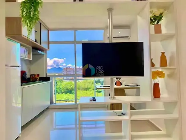 Apartamento com 50m² 1 quarto e 1 banheiro, à venda, no bairro Recreio dos Bandeirantes em Rio de Janeiro