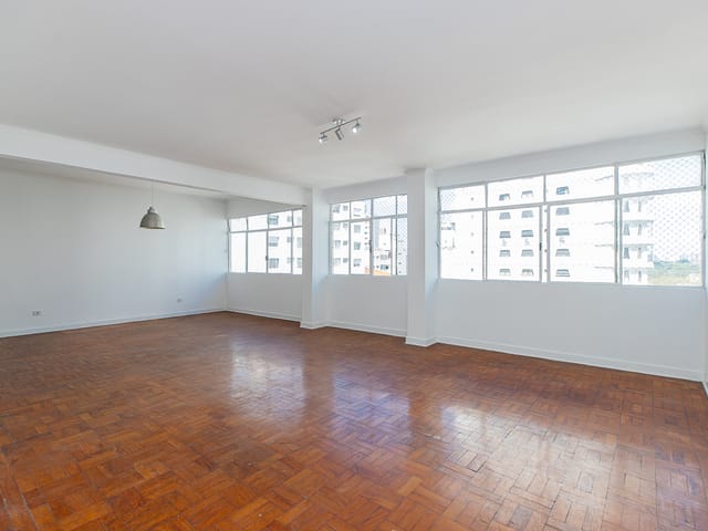Apartamento com 1000m² 3 quartos e 4 banheiros, à venda, no bairro Aclimação em São Paulo