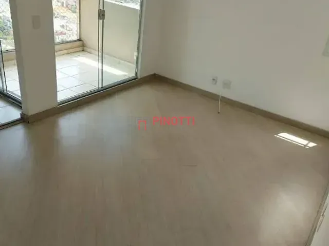 Apartamento 3 quartos e 1 banheiro, à venda, no bairro Vila Eldízia em Santo André