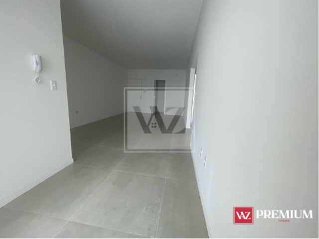Apartamento 3 quartos e 4 banheiros, à venda, no bairro Meia Praia em Itapema