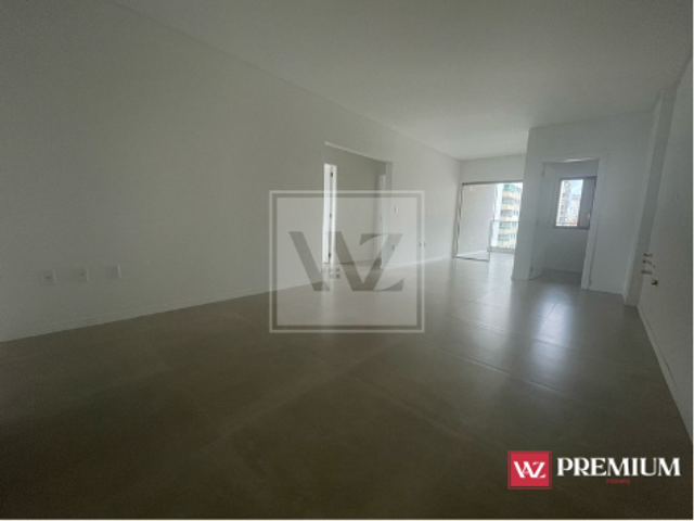 Apartamento 3 quartos e 4 banheiros, à venda, no bairro Meia Praia em Itapema