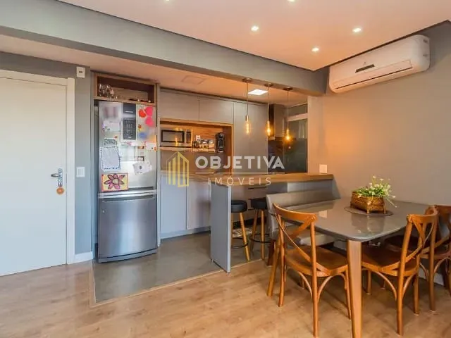Apartamento com 76m² 3 quartos e 2 banheiros, à venda, no bairro São Sebastião em Porto Alegre