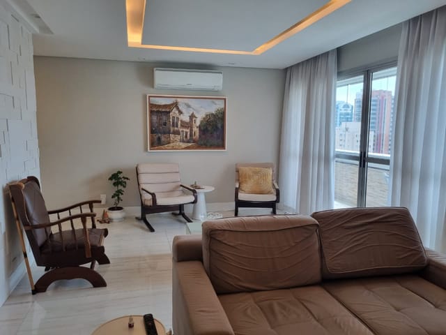 Apartamento com 2000m² 4 quartos e 6 banheiros, à venda, no bairro Moema em São Paulo