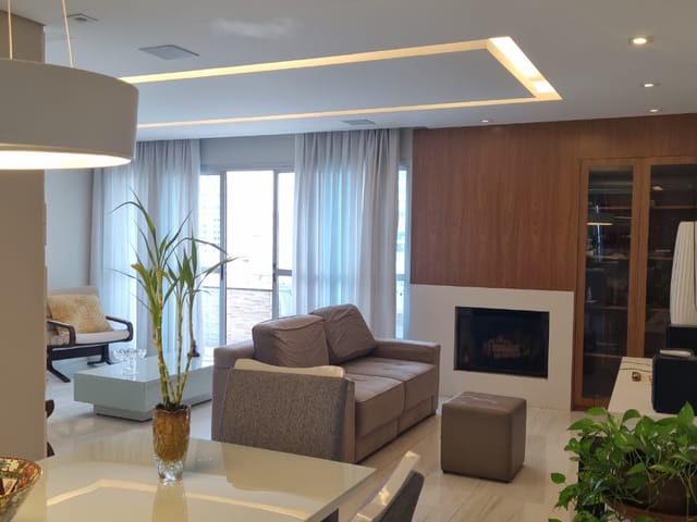 Apartamento com 2000m² 4 quartos e 6 banheiros, à venda, no bairro Moema em São Paulo
