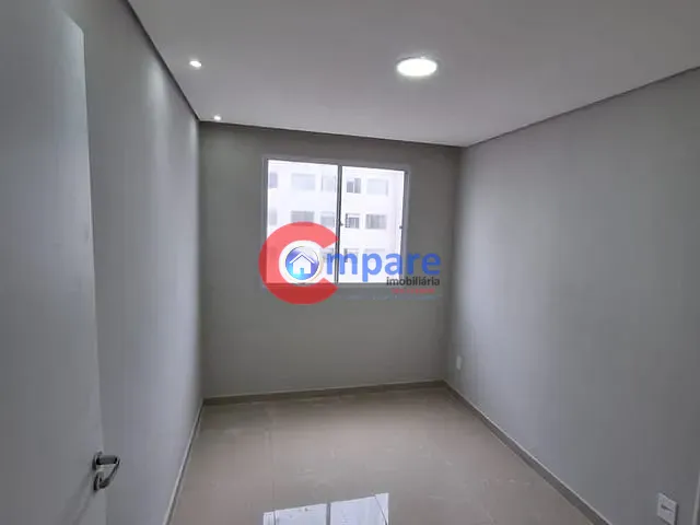 Apartamento 2 quartos e 1 banheiro, para alugar, no bairro São João em Guarulhos
