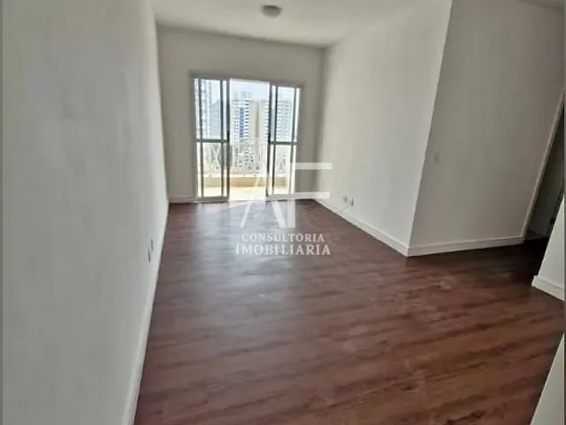 Apartamento 2 quartos e 2 banheiros, à venda ou para alugar, no bairro Centro em Taubaté