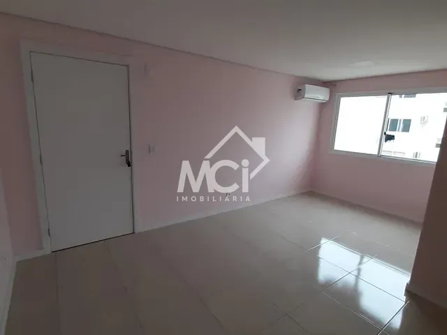 Apartamento 2 quartos e 1 banheiro, à venda, no bairro Areal em Pelotas