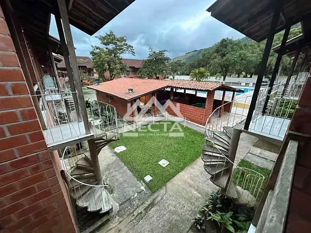 Kitnet com 45m² 2 quartos e 1 banheiro, à venda, no bairro Maranduba em Ubatuba