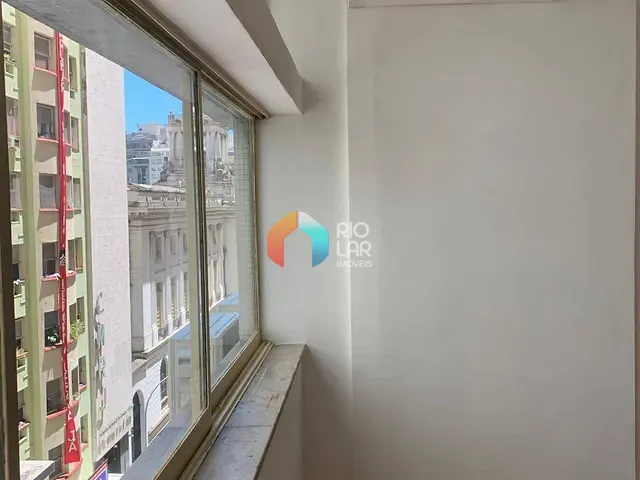 Apartamento com 43m² 1 quarto e 1 banheiro, à venda, no bairro Centro em Rio de Janeiro