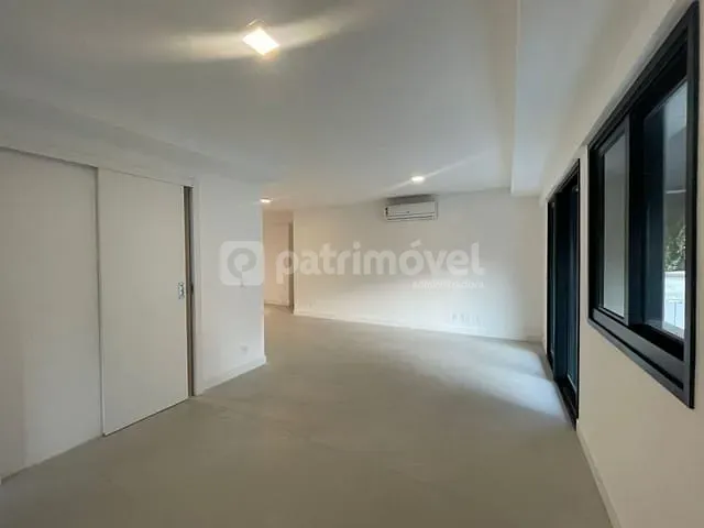 Apartamento 2 quartos e 3 banheiros, à venda, no bairro Leblon em Rio de Janeiro