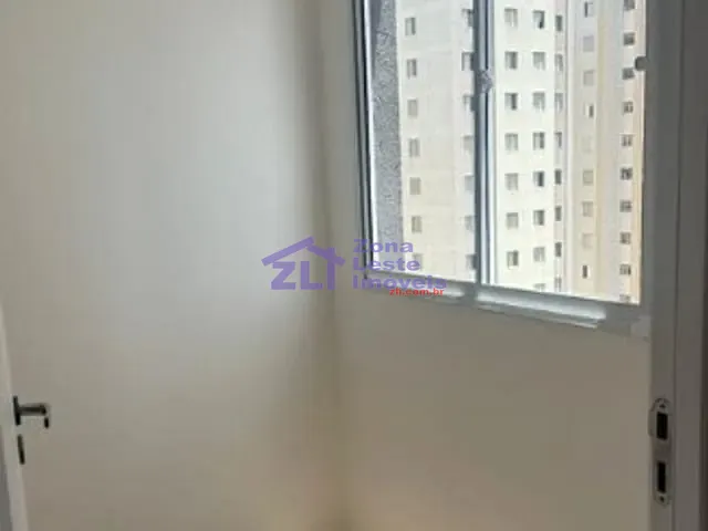 Apartamento 1 quarto e 1 banheiro, para alugar, no bairro Vila Ema em São Paulo
