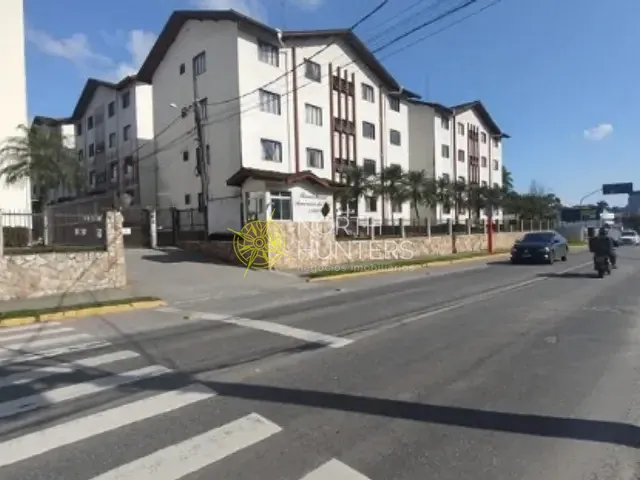 Apartamento com 99m² 3 quartos e 2 banheiros, à venda, no bairro América em Joinville