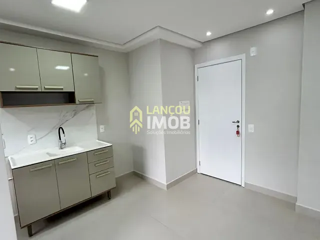 Apartamento 2 quartos e 1 banheiro, para alugar, no bairro Jardim Tarumã em Jundiaí