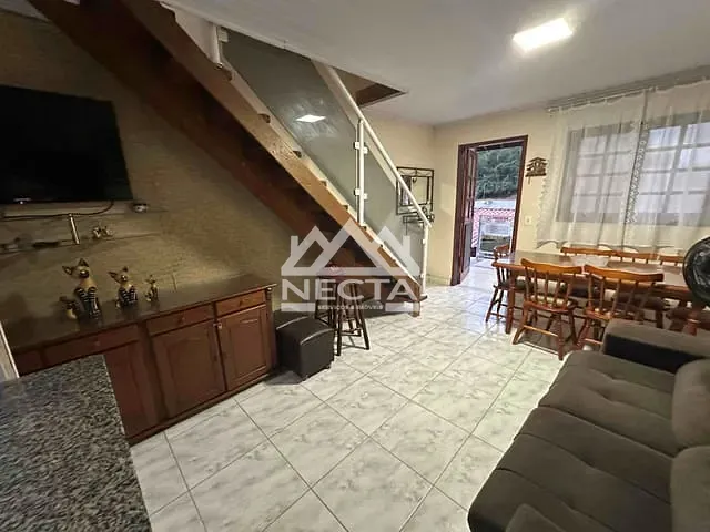Kitnet com 45m² 2 quartos e 1 banheiro, à venda, no bairro Maranduba em Ubatuba