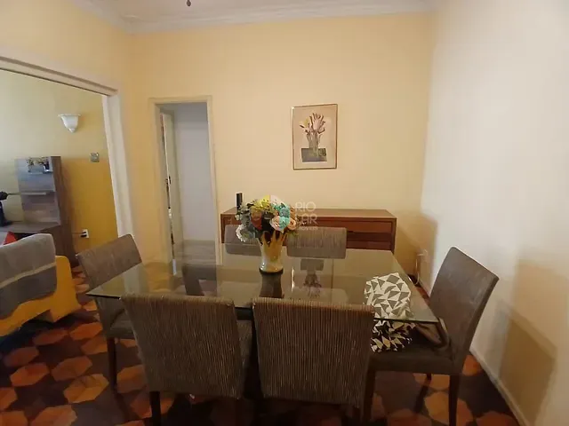 Apartamento com 147m² 3 quartos e 2 banheiros, à venda, no bairro Copacabana em Rio de Janeiro