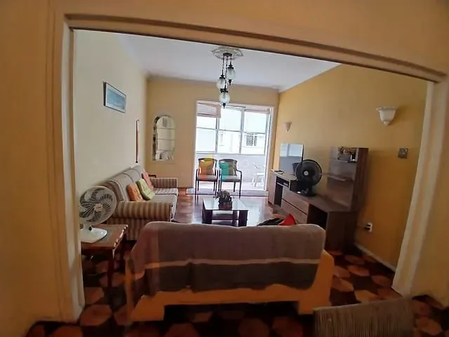 Apartamento com 147m² 3 quartos e 2 banheiros, à venda, no bairro Copacabana em Rio de Janeiro