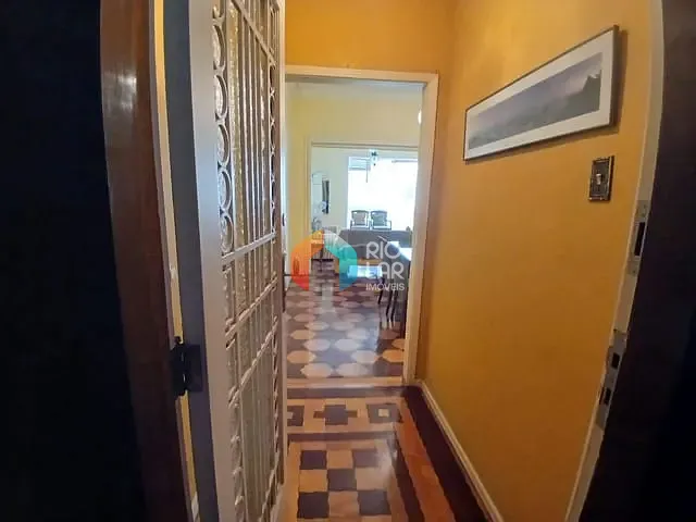 Apartamento com 147m² 3 quartos e 2 banheiros, à venda, no bairro Copacabana em Rio de Janeiro