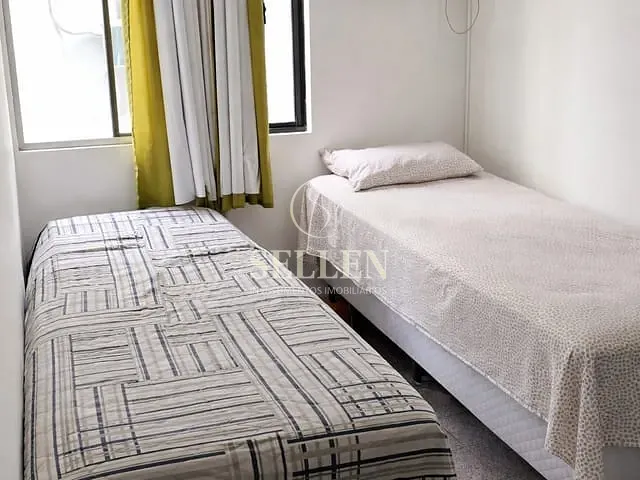 Apartamento 2 quartos e 1 banheiro, à venda, no bairro Centro em Balneário Camboriú