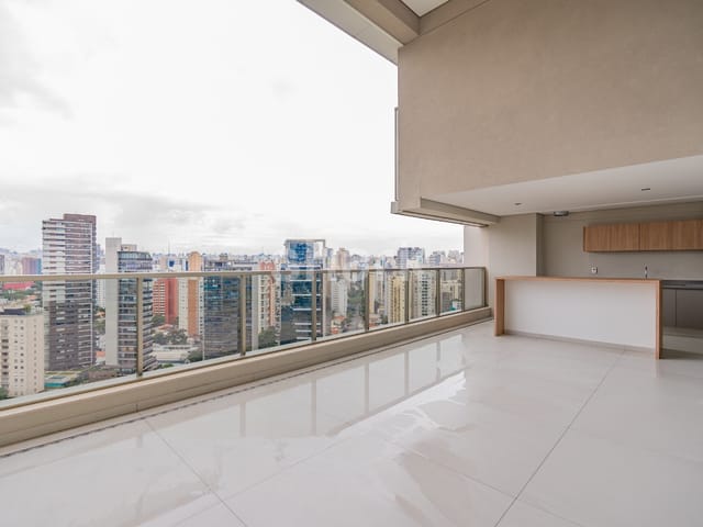 Apartamento com 278m² 4 quartos e 6 banheiros, à venda ou para alugar, no bairro Vila Olímpia em São Paulo