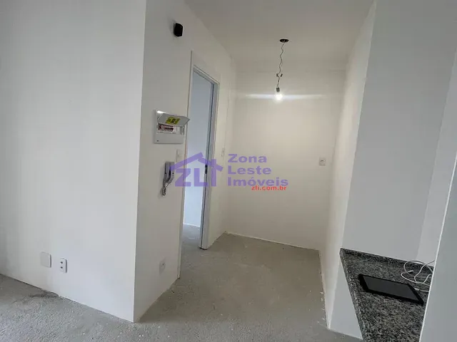 Apartamento 2 quartos e 1 banheiro, à venda, no bairro Tatuapé em São Paulo